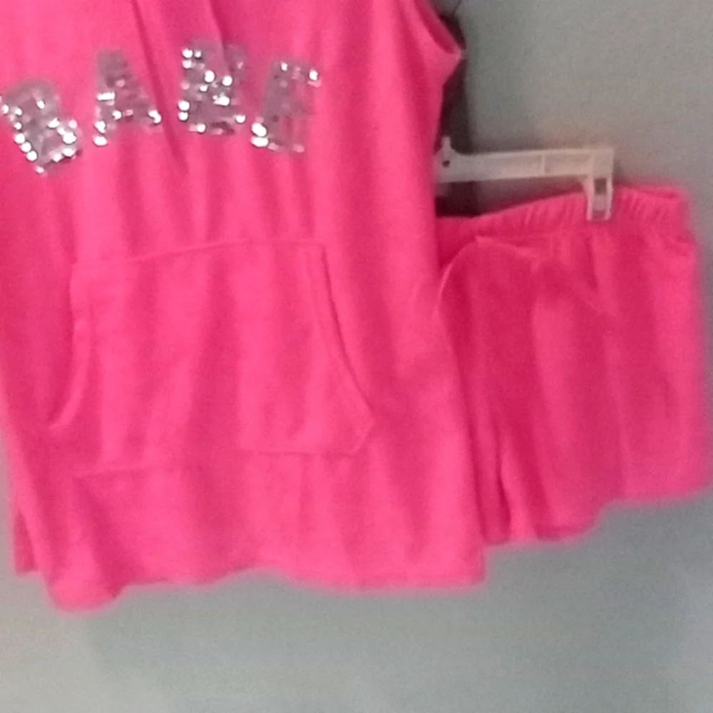 Cute lounge/sleepwear